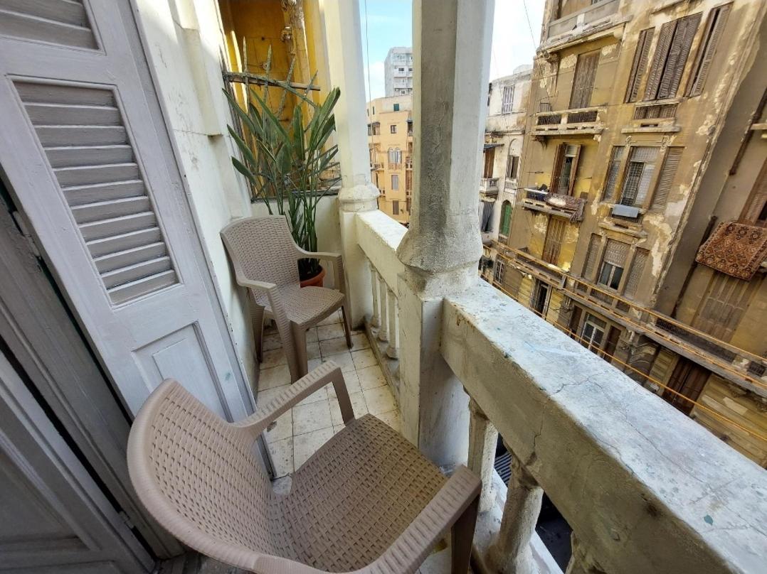 Arab Hostel, Welcoming All Solo And Groups Travellers But, Unmarried Couples Not Allowed Alexandria Exterior foto