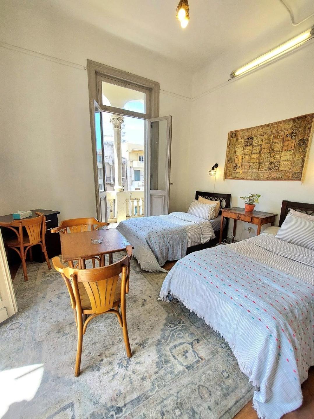 Arab Hostel, Welcoming All Solo And Groups Travellers But, Unmarried Couples Not Allowed Alexandria Exterior foto
